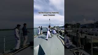 Download lagu Kapal Perang Di Parkirin Marinir - TNI AL mp3