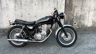 ヤマハ　SR400　WMサイレンサー　セパハン　カスタム