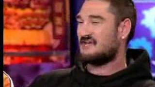 Violadores del verso - 8 lineas (HHDirecto.Net)