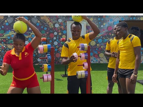 MONEY IN THE BOX GAME CHALLENGE | CHAPTER 1 - PANDAS VS EAGLES