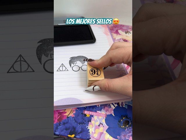 Vídeo relacionado con Harry Potter Set de Escritura, Incluye Sellos, Sobres y Hojas A4, Set de Papelería Hogwarts, Regalo para Niños y Adolescentes