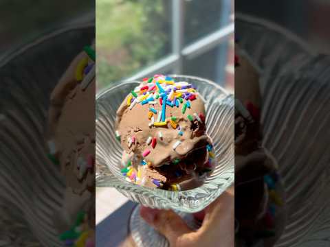 2-ingredient homemade chocolate ice cream 🍨