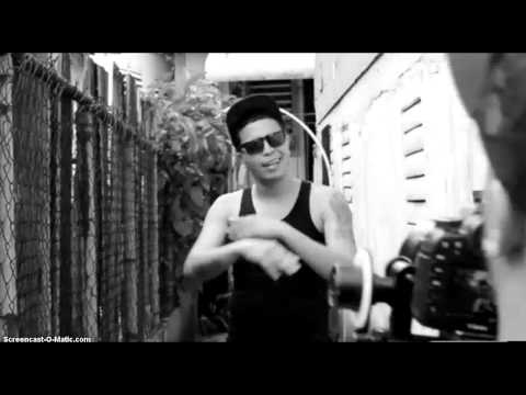 Arcangel Ft. Genio El Mutante & Yeyow @ Antes No Tenia Na