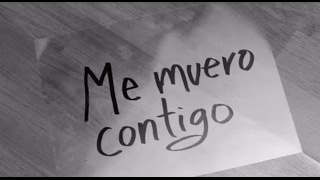 Los Claxons - Me Muero Contigo (Lyric Video)