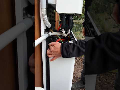 How to turn on your SMILE5 Solar + Battery Hybrid Solar System