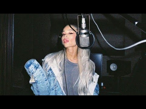 Ariana Grande recording "34+35" (Full Studio Session) [02/03/2020]