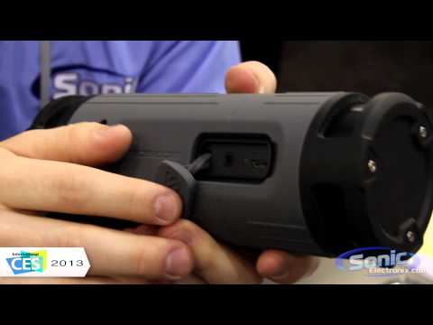 Scosche boomBOTTLE Wireless/Weatherproof Speaker System | CES 2013