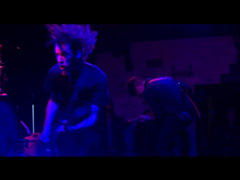 Lionfight - "Fake Friend" LIVE at The Garage