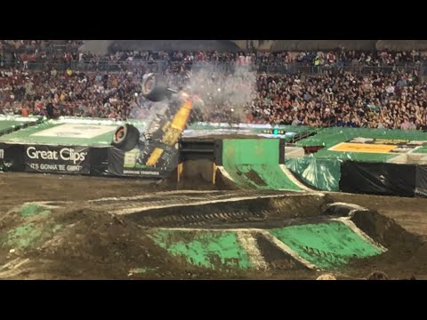 Monster Jam - Max-D (Neil Elliott) Freestyle Tampa 2020 (Show 1)
