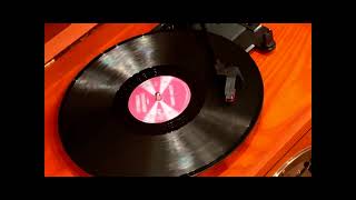 Johnny Horton - They Shined Up Rudolph's Nose  (78rpm Christmas)