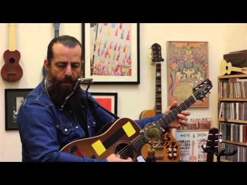 Sean Rowe - "Madman" (Fretboard Journal session)