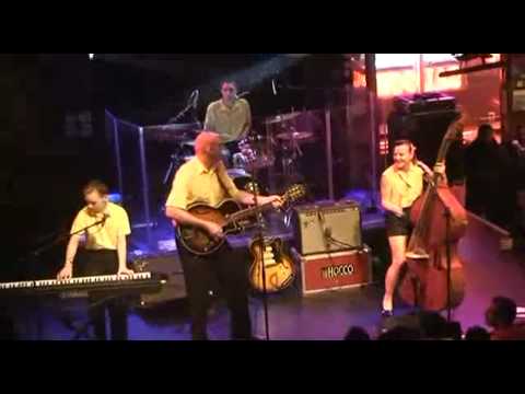 THE CLASS OF 58 - Boogie Woogie Country Girl - Live in Paris