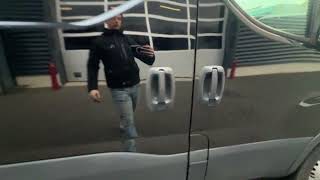 Fourgonnette IVECO Daily 35S13V 2.3 352 L2H1, cruise control, airco | Image 4 - Autoline