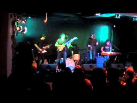 The X-Ray Harpoons - City of light (live)