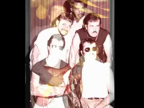 "GET DOWN TONIGHT" AND "I'D LIKE TO DO IT"  LENNY DAVIS AND THE DAVIS DIVISION  - LIVE AT THE FORVM