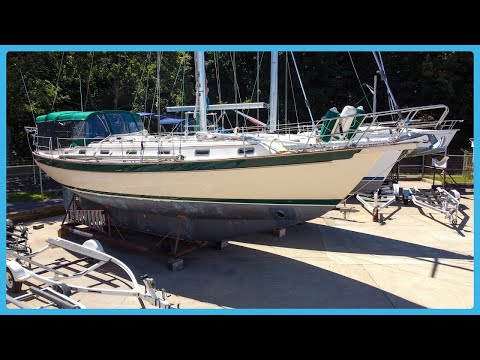 The PERFECT, AFFORDABLE Bluewater Cruiser That's Ready To Sail? [Full Tour] Learning the Lines