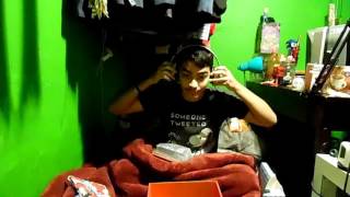 HARMONY! thats not the words to this song! - Akibento Harmony