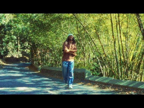 Kxng Izem - Grounded (Official Music Video)