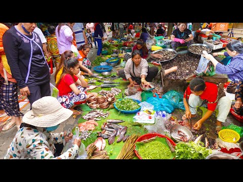 Cambodian Market Food After Pchum Bean Festival - Everyday Fresh Foods And People Lifestyle