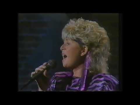COUNTRY MED KIKKI  SHOW FRÅN 1984 IN NASHVILLE TENNESSE