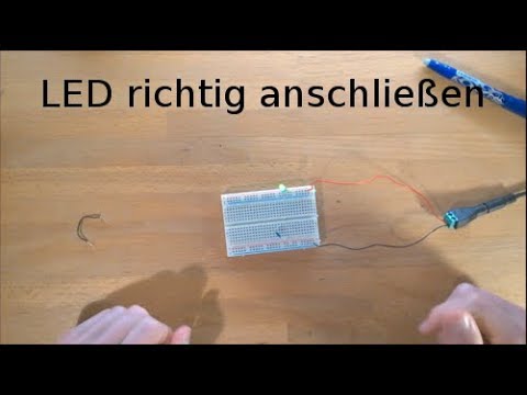 Basics 12 - Connecting LEDs