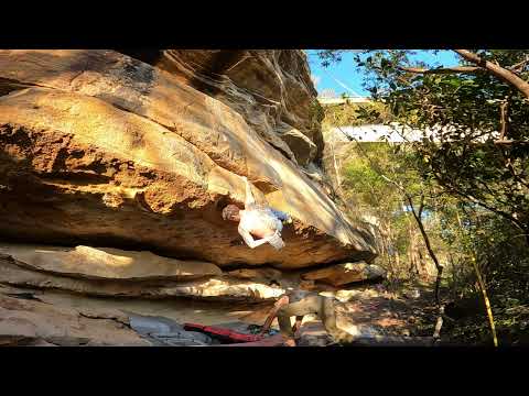 Gorge of Eden - Brother's In Arms (6C+ / V5)