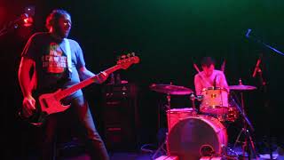 Meat Wave - Run You Out (Live at High Noon Saloon)