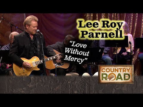 Lee Roy Parnell has a guitar style all his own