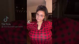 デカすぎ海外美女