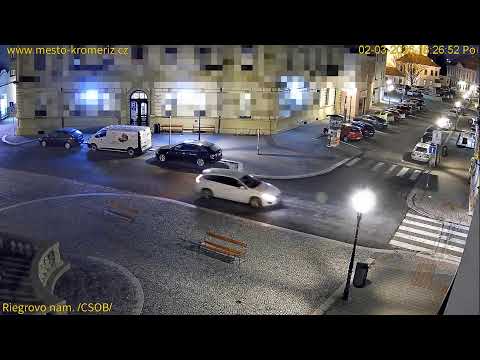 Kroměříž - Riegrovo nám.  - /u CSOB/