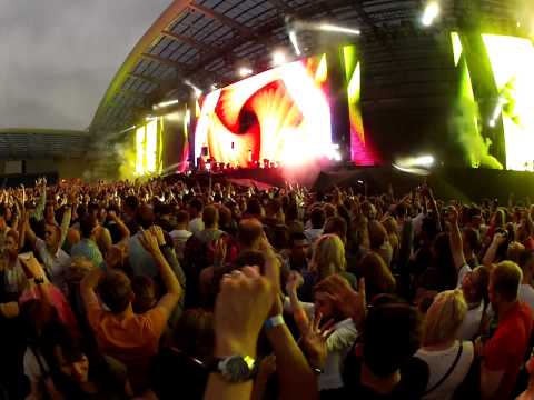 FatBoy Slim - Live @ Brighton - Big Beach Boutique 5 - 02-06-2012 - Get Naked