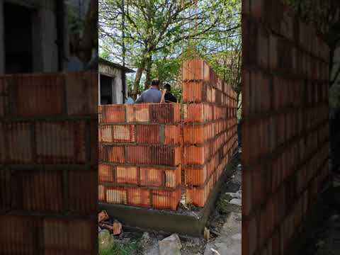 KUCA KOD KAMENOG POLA GOTOVA VIDEO UKA RUKOVODI #kafe_zale #milošdjukić #balkan #srbija #hrvatska