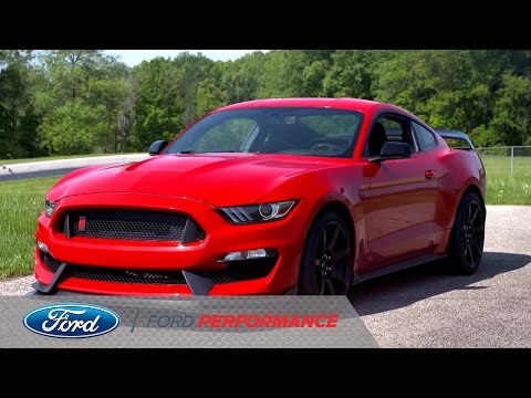 2016 Ford Shelby GT350R Hits the Track | Shelby GT350R | Ford Performance
