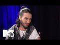Ezra Miller - MTV News: Reveals Secrets of 'The Flash' Interview