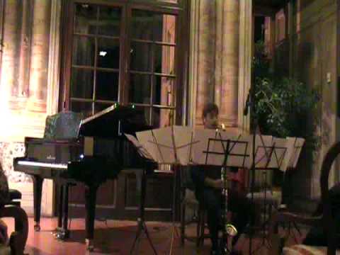 RESONANCIAS by Ailem Carvajal (2000) for bass clarinet & tape (Simone Simonelli - bass clarinet)