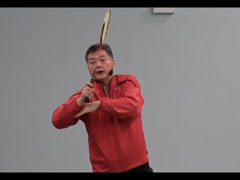 Badminton Forehand Clear-How To Teach Forehand Clear Hitting-Right Elbow Setting Posture 1