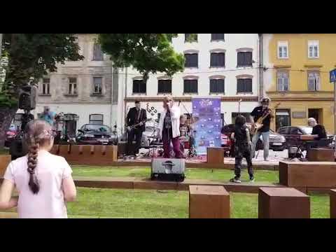 4towners&poprock škola