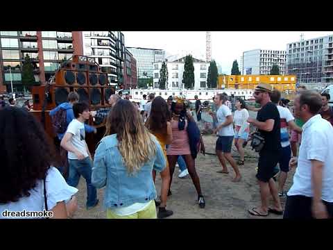 54 SOUNDSYSTEM - Chariots & Horses & Dub  (Mikey General & Fullness) @ Brussels