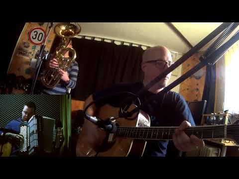 Siniša Čeh in lesena čeha - Mix "Skiny sy"