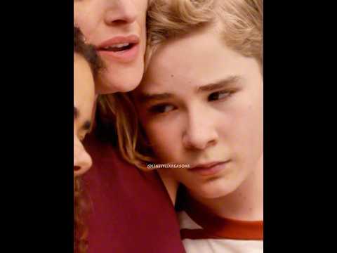 The way Austin LOOKS at Ginny…😳😳 // Ginny & Georgia