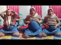 Bunda Hijab Nunggu Dokter Buat Lahiran
