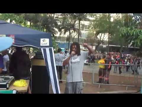 REUNION OF DUB 2014 - DESKAREGGAE  feat. Lucas Rasta - 05 de 40