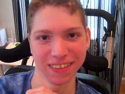 download lagu mp3 mp4 Daniel Feet, download lagu Daniel Feet gratis, unduh video klip Daniel Feet