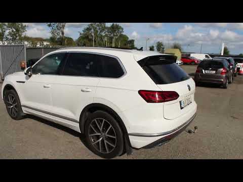 Volkswagen Touareg 3.0TDI 231HP V6 4M DSG Design - - Image 2