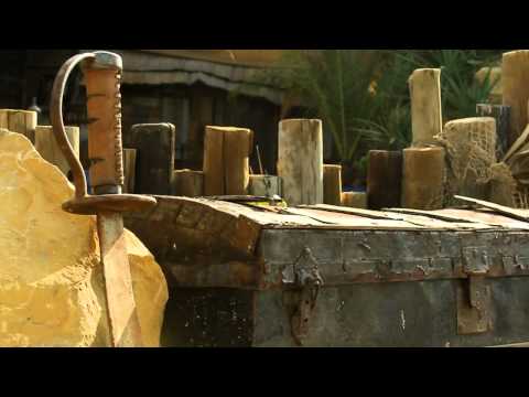 Baía dos Piratas - Cenário