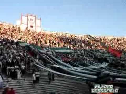 "La banda de banfield ya llego" Barra: La Banda del Sur • Club: Banfield