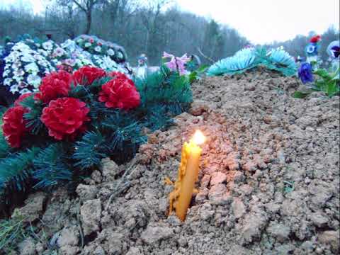 Joia Mare la cimitir