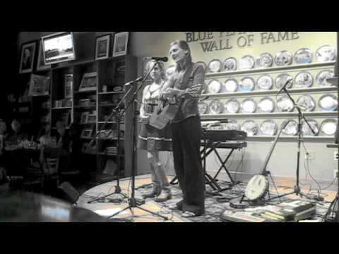 Annie Crane Live on the WDVX Blue Plate Special in Knoxville TN 10/13/2009
