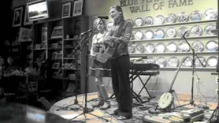 Annie Crane Live on the WDVX Blue Plate Special in Knoxville TN 10/13/2009