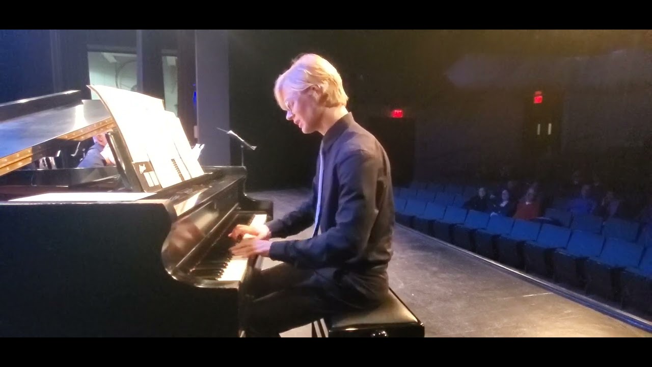 Promotional video thumbnail 1 for Elegant Piano Playing